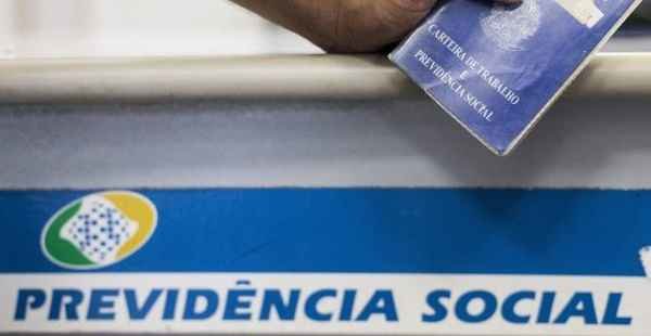 Governo avalia como incerta nova alteração da reforma da Previdência