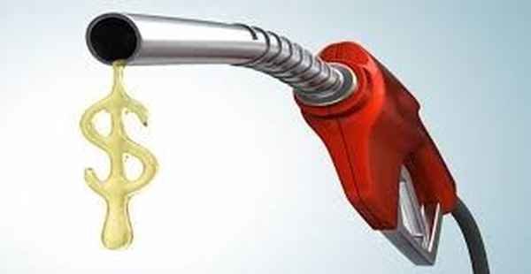 Petrobras reduz em 0,48% preço da gasolina nas refinarias