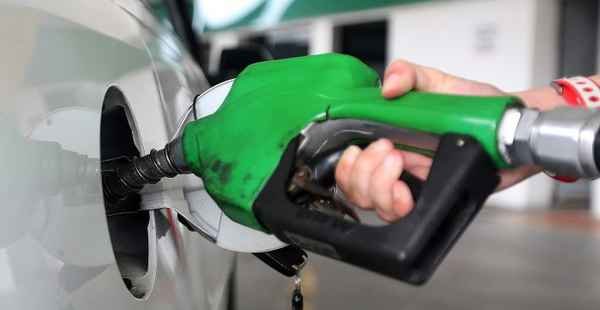 Carga tributária da gasolina já corresponde a 45% do preço final cobrado ao consumidor; no caso do diesel, 29%