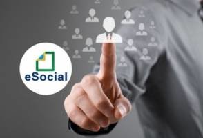 Empresário não deve se acomodar com o adiamento do eSocial