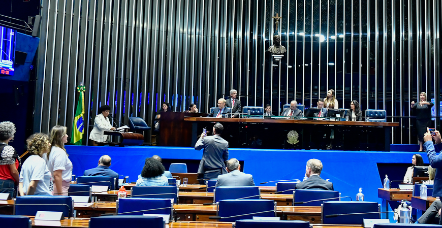 Três de nove projetos voltam para comissão de processos administrativo e tributário; entenda cada um deles