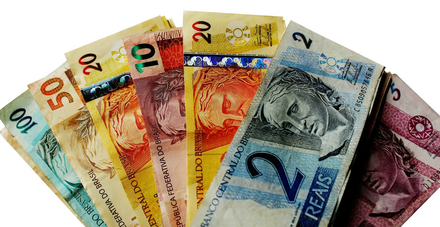 IRPF 2024: 3 em cada 10 brasileiros vão utilizar valor da restituição para pagar dívidas