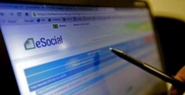 Aviso de interrupção temporária dos servidores Web Service do eSocial