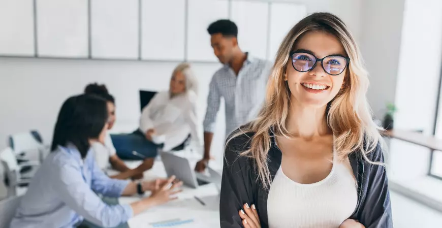 97% dos trabalhadores afirmam levar os auxílios corporativos em consideração nas propostas de emprego