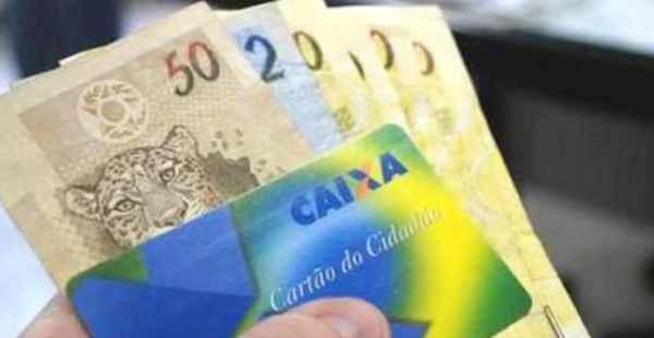 Abono 2016 tem disponível R$ 1,36 bilhão para 1,85 milhão de trabalhadores