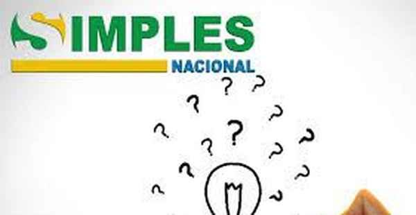 Membros do governo Bolsonaro propõem fim do Simples
