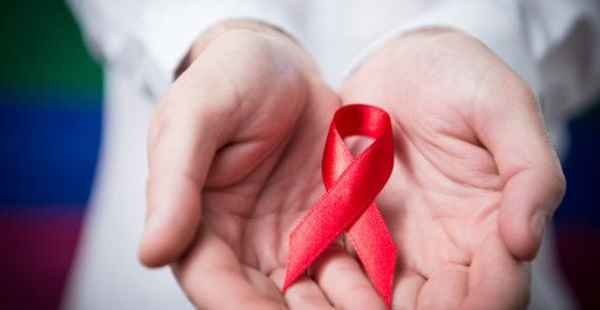 Aposentados por invalidez que têm HIV/Aids podem ficar livres da perícia do INSS