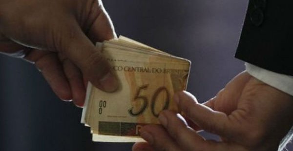 Caixa Dois e a Abominável Contabilidade Paralela