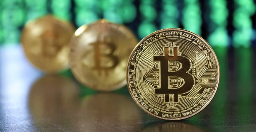 A queda do bitcoin: o que esperar daqui em diante?
