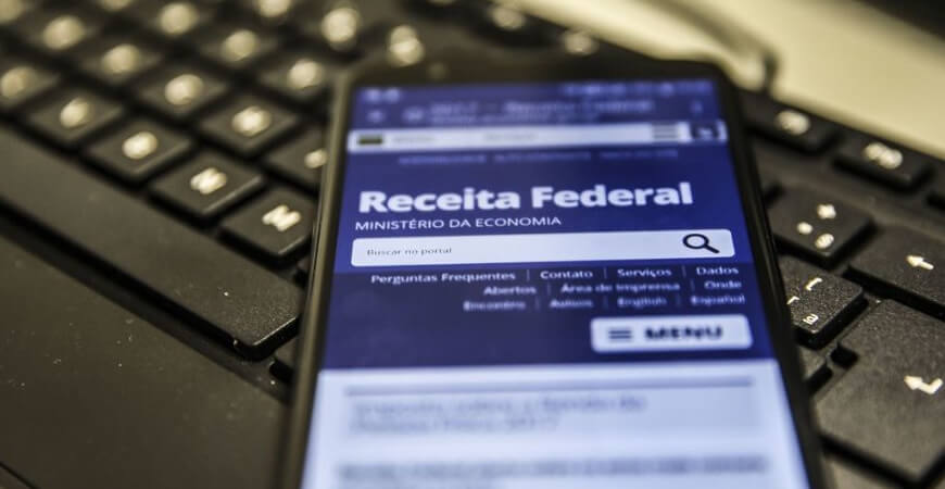 Tema pacificado: não incide imposto de renda sobre juros de mora por atraso no pagamento de salário