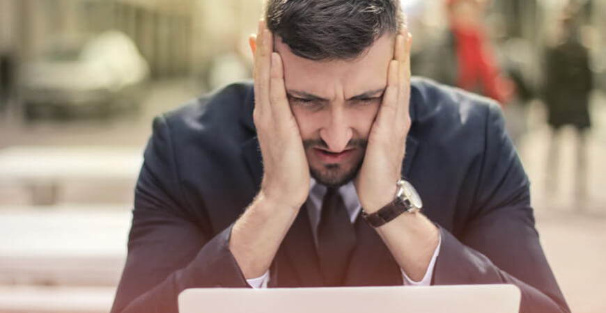 Ano de crise e reforma combinam?