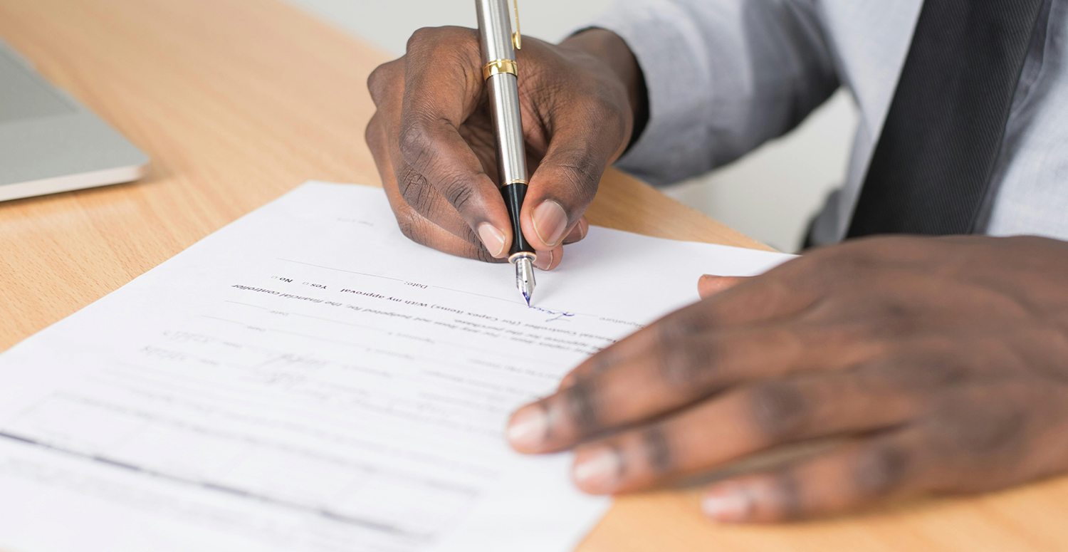 Abertura de empresas e a assinatura do contador: blindagem ou burocracia?