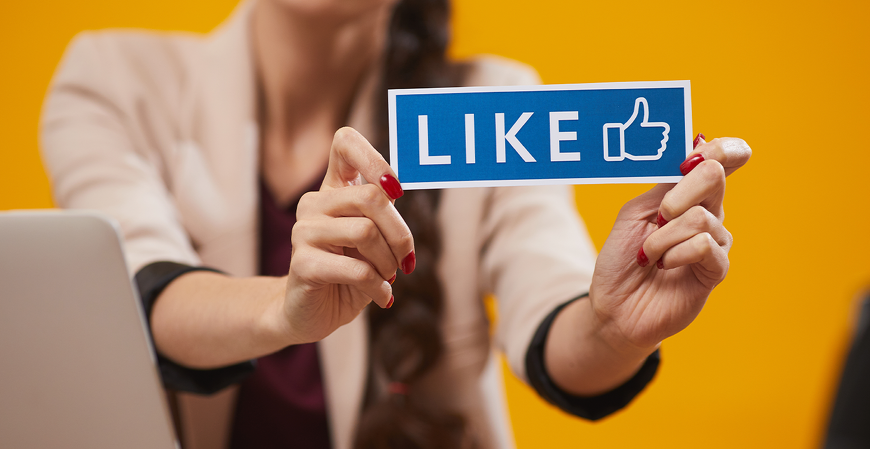 Anunciar nas redes sociais vai ficar mais caro em 2026: veja o impacto para as empresas