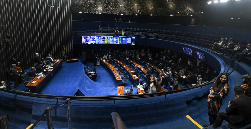 Aprovada isenção de IR até R$ 5 mil mensais