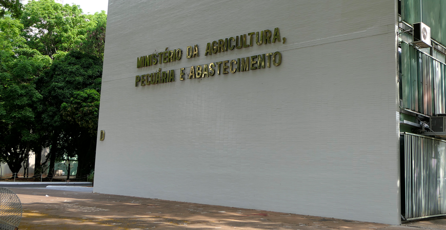 Ao menos 246 auditores-fiscais entregam cargos por falta de negociação salarial