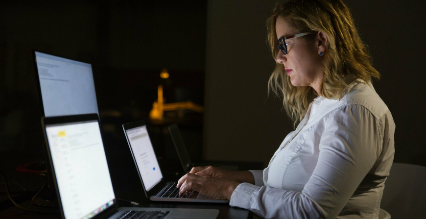 Autônomos lideram carga horária semanal de trabalho no Brasil