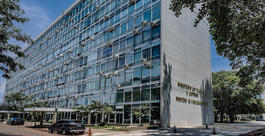 Operação da força-previdenciária suspeita de fraude com o auxílio-doença e desvio de R$ 6 mi