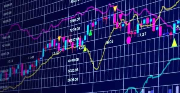 Serviços estão 10,5% abaixo do pico