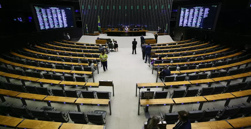 Câmara dos deputados aprova reforma nas regras de garantias em empréstimos