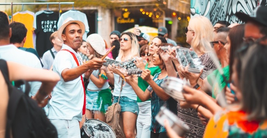 Confira como deve ser o expediente das empresas no Carnaval de 2023