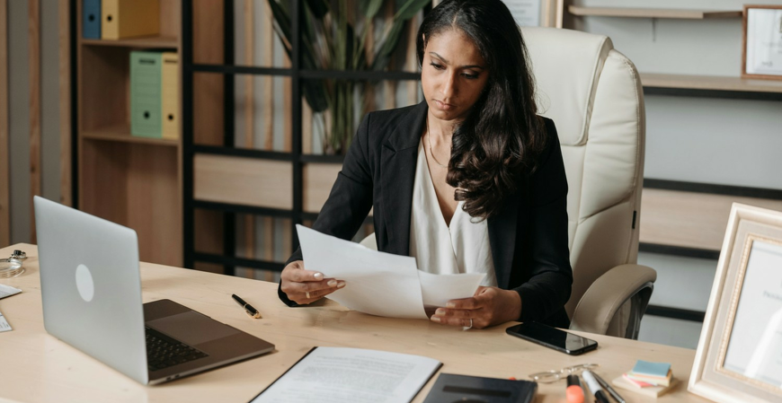 O que é recuperação extrajudicial? Entenda o que é o pedido feito pelas Casas Bahia e outras grandes marcas