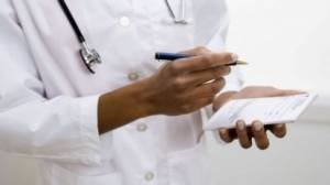 Mantida demissão por justa causa de técnica de enfermagem por adulteração de atestado médico