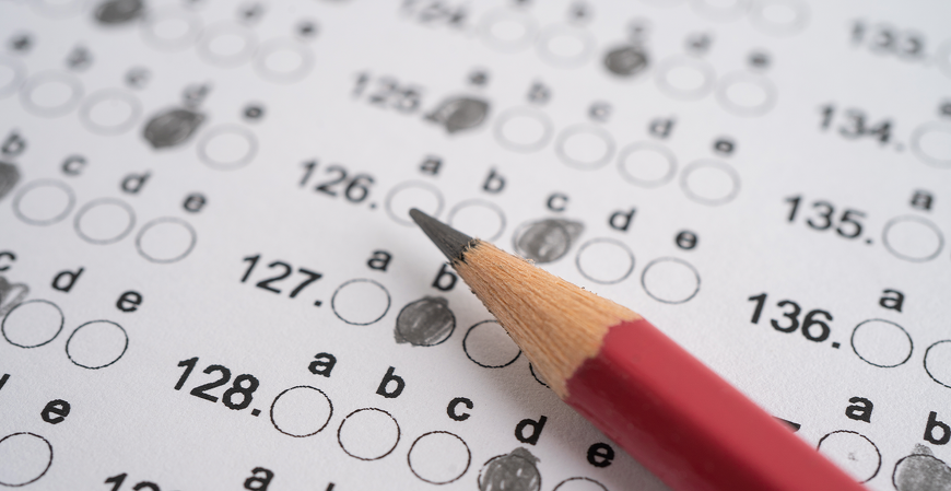 Justiça determina cancelar eliminação de candidatos do CNU que não preencheram todo o campo de identificação do gabarito