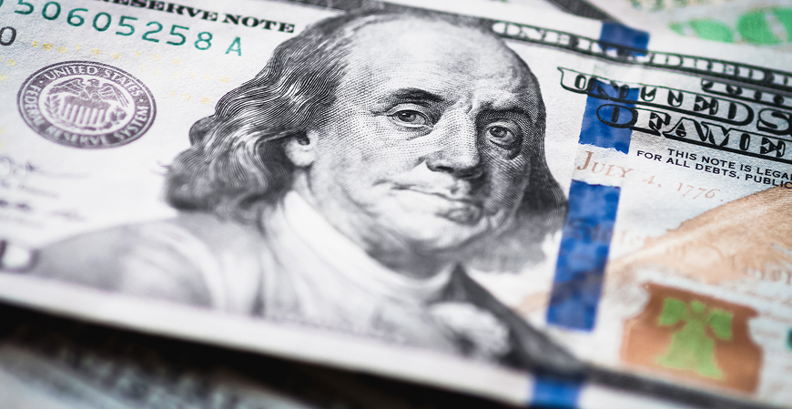 Com dólar a R$ 5 entenda como calcular custos e impostos ao mandar dinheiro para fora do país