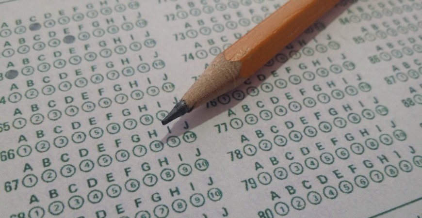 Concurso do INSS: exame acontece neste domingo (27), mas locais de prova tem atraso na divulgação