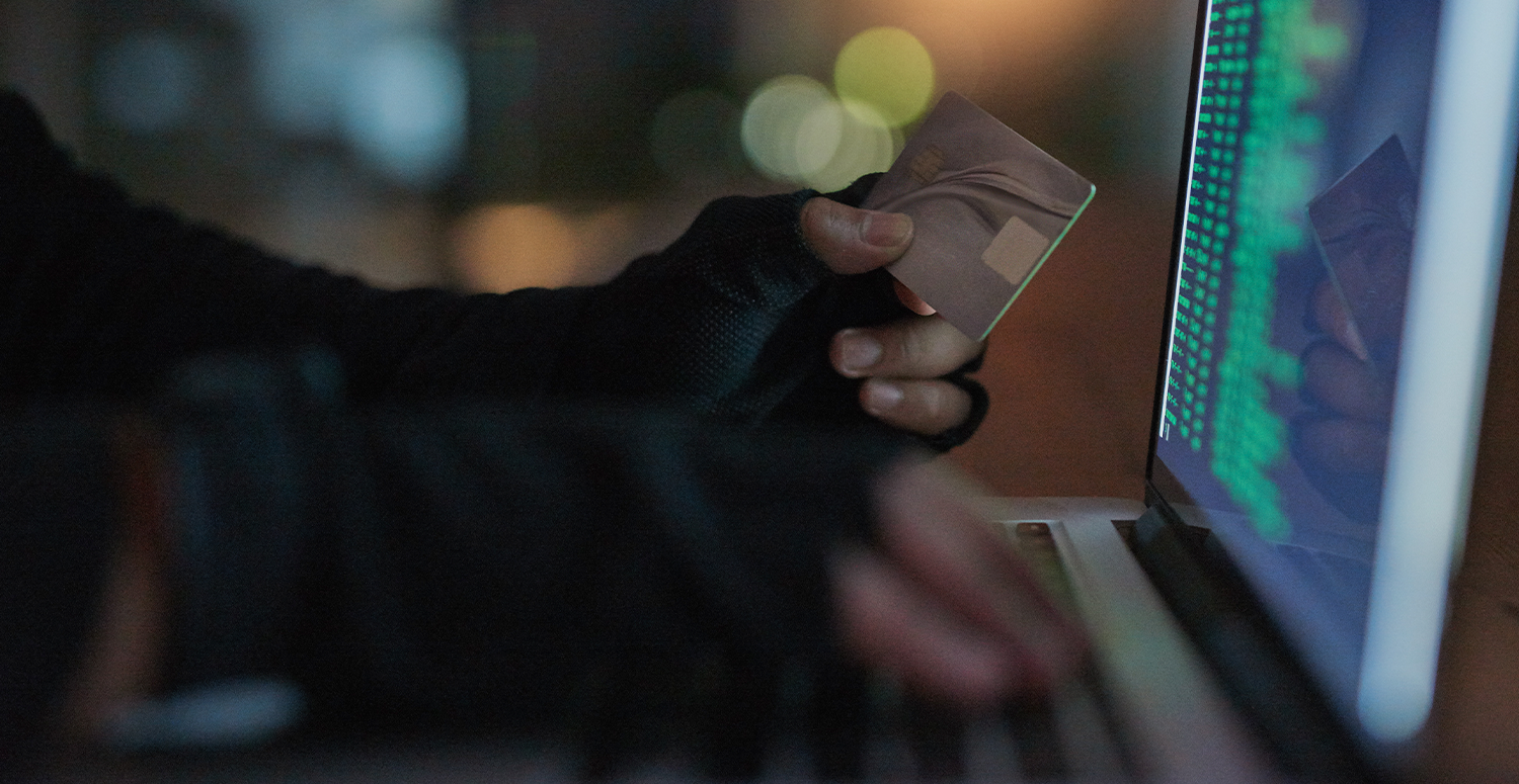 Contador é alvo de operação por suspeita de criar 310 CNPJs falsos para aplicar golpes