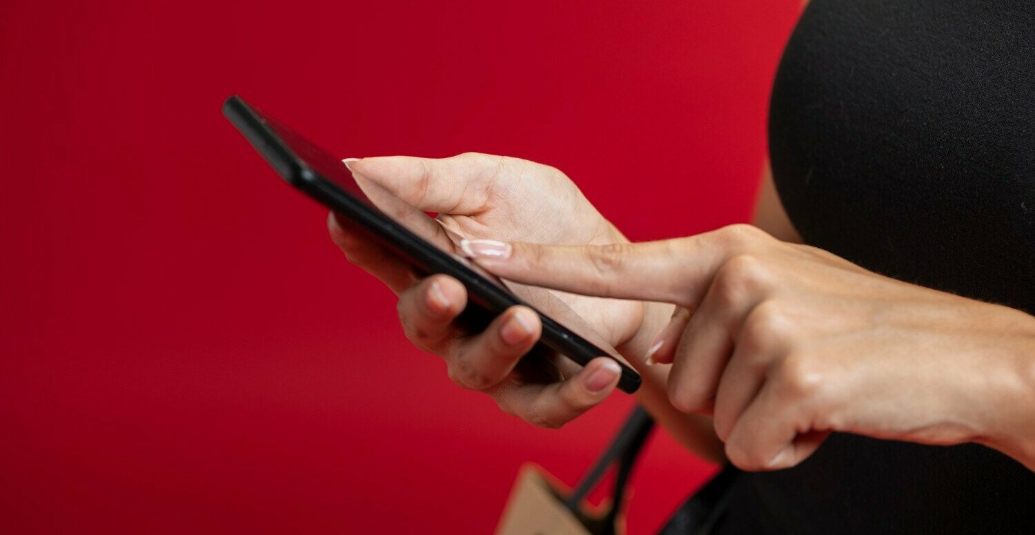 Uso de celular pessoal para controle de ponto: riscos jurídicos e tecnológicos