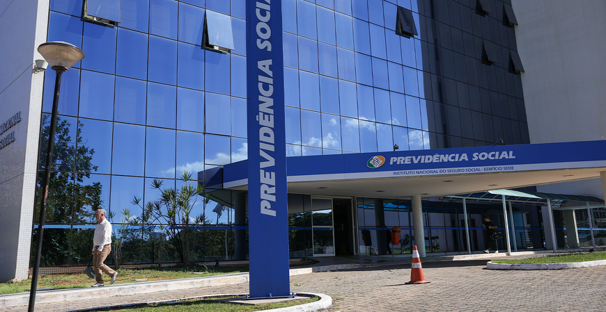 Correios iniciam atendimento sobre descontos indevidos no INSS