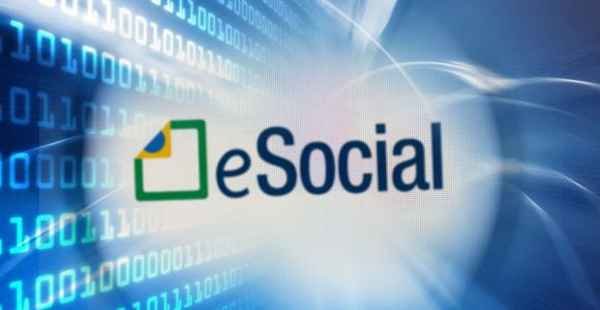 eSocial será implantado em cinco fases a partir de janeiro de 2018