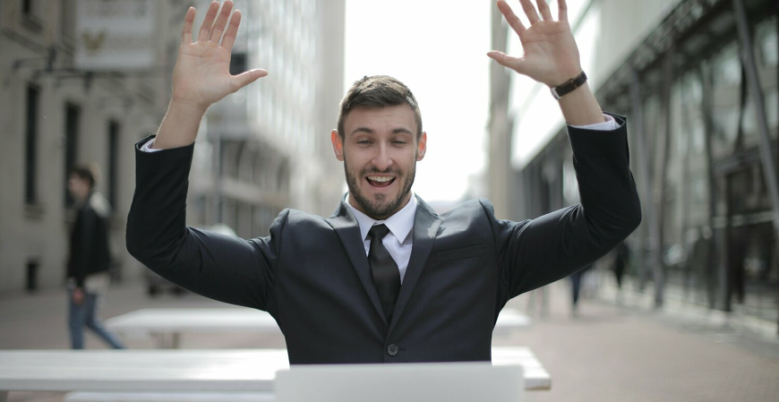 Novo guia do CFC facilita emissão da DECORE para profissionais