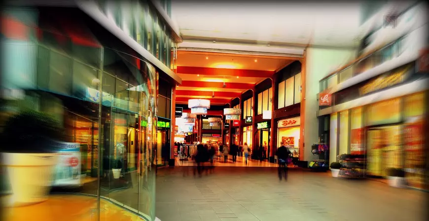 Receita esclarece direito ao crédito de PIS e COFINS no comércio