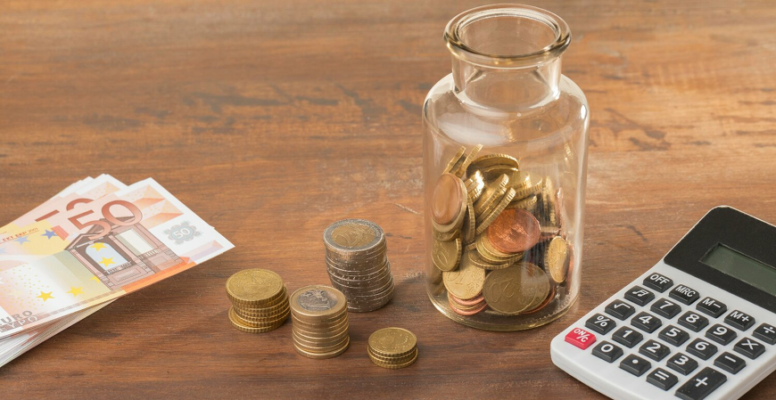 Salário mínimo sobe, mas poder de compra do brasileiro segue estagnado até 2026