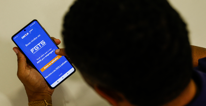 Governo estuda fim do saque-aniversário do FGTS e propõe mudanças no uso do fundo