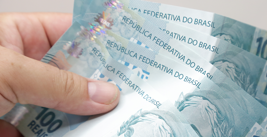 Salário mínimo de 2027 é projetado em R$ 1.741 pelo governo