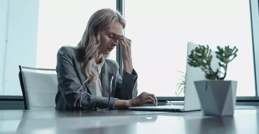  Grana curta, estresse em alta: a relação entre dinheiro, trabalho e saúde mental