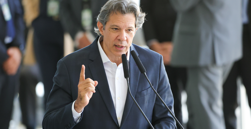 Haddad anuncia proteção a empregos