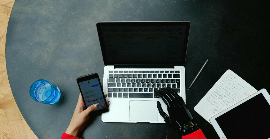 Inteligência artificial pode automatizar até 95% do trabalho baseado em texto até 2029