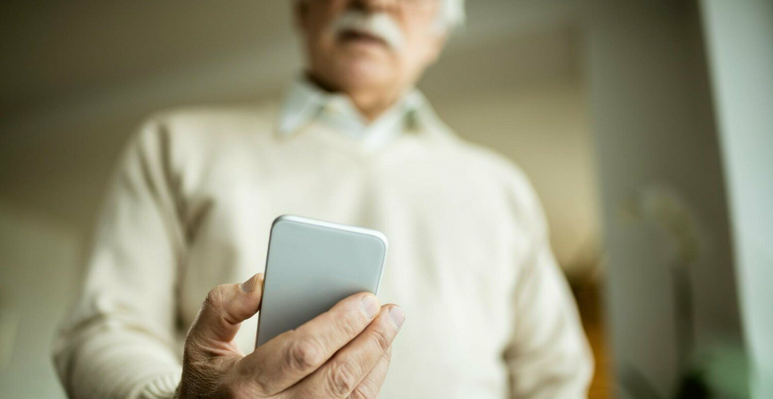 INSS convoca beneficiários pelo WhatsApp para realização da prova de vida