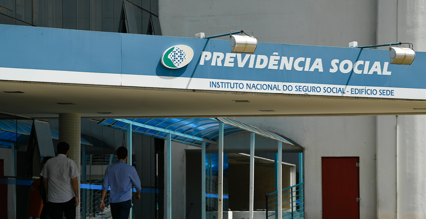 INSS permite cancelamento de descontos indevidos de associações diretamente pelo Meu INSS