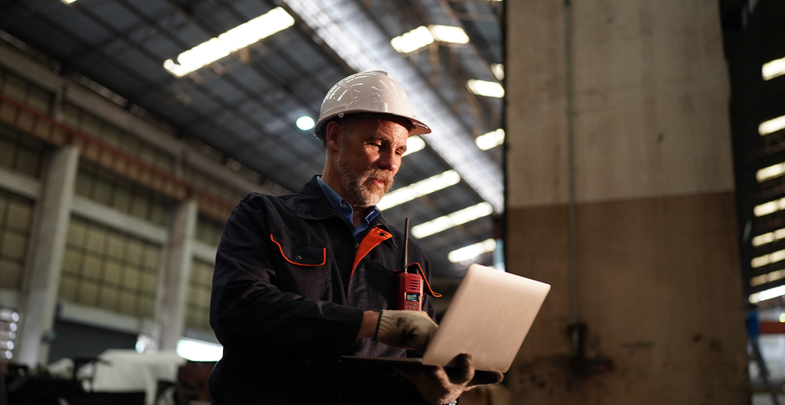 Empresas industriais podem se creditar do IPI nas aquisições de insumos de empresas comerciais atacadistas 
