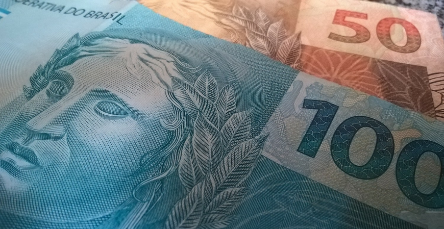 Governo defende ampliação da isenção do Imposto de Renda e tributação dos super-ricos