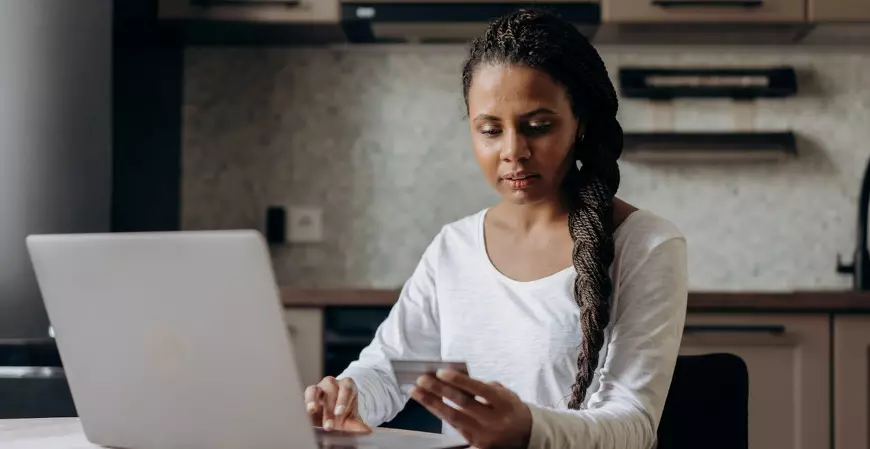 Governo deve anunciar mudanças no rotativo do cartão de crédito em 90 dias