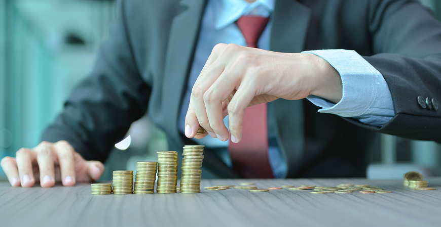 Bancos reduzem oferta de crédito consignado do INSS por pressão do teto de juros