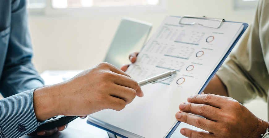 Levantamento aponta que alto custo do dinheiro compromete rentabilidade da maioria das empresas no Brasil