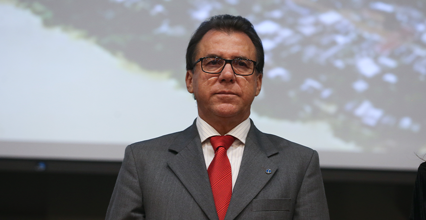 Mundo do trabalho: Marinho e diretor da OIT se encontram para debater questões