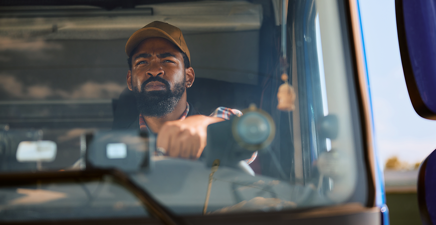 Exame toxicológico obrigatório para motoristas já está valendo e empregadores deverão aplicar testes surpresa